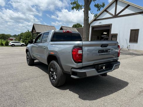 Used 2023 GMC Canyon Elevation w/ Elevation Premium Package RWD image 3