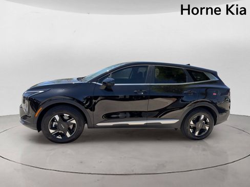 New 2026 Kia Sportage LX FWD image 6