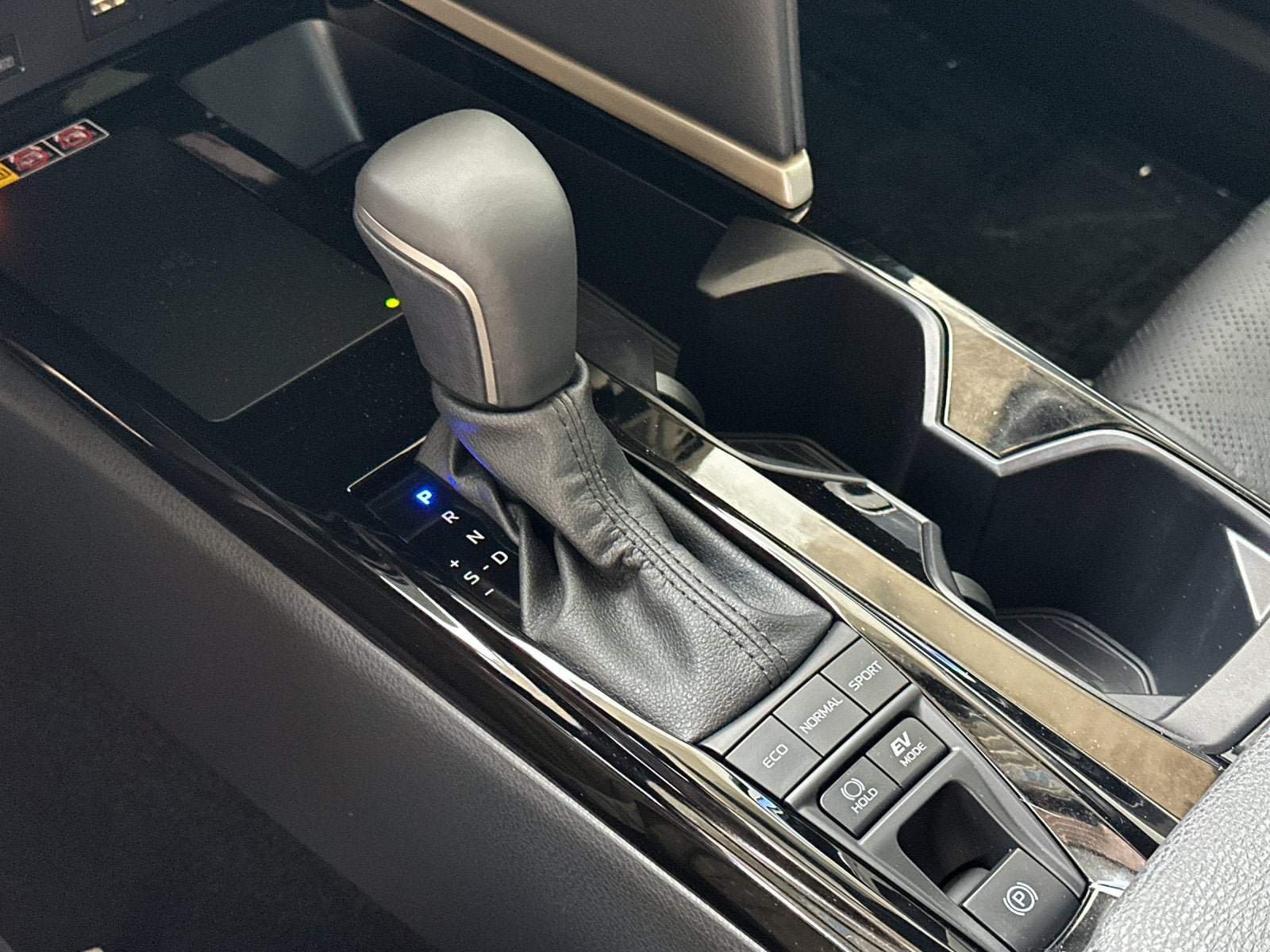 New 2026 Toyota Camry XSE FWD image 15