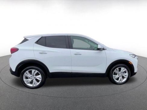 Used 2025 Buick Encore GX Preferred image 16