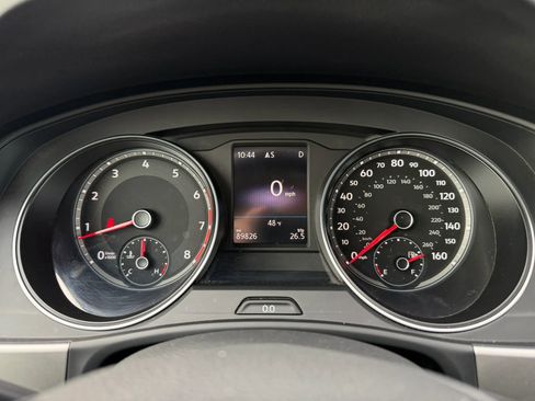 Used 2019 Volkswagen Atlas SE w/ Panoramic Sunroof Package image 38