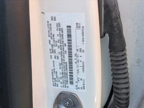 Used 2020 Ford Escape Titanium image 14