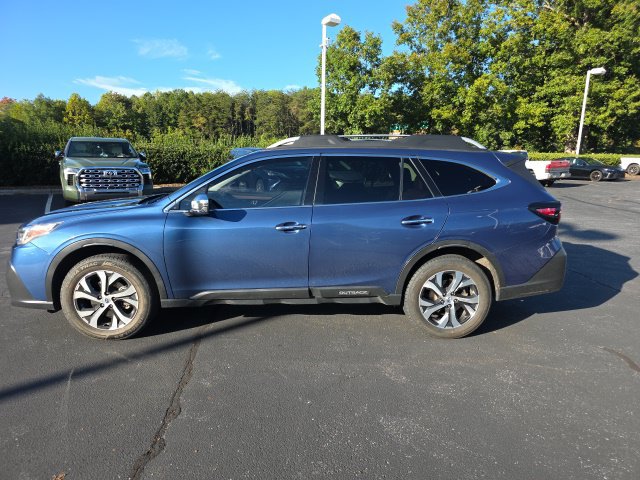 Used 2022 Subaru Outback Touring XT AWD/4WD image 10