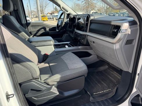 Used 2023 Ford F350 XLT w/ XLT Premium Package image 23