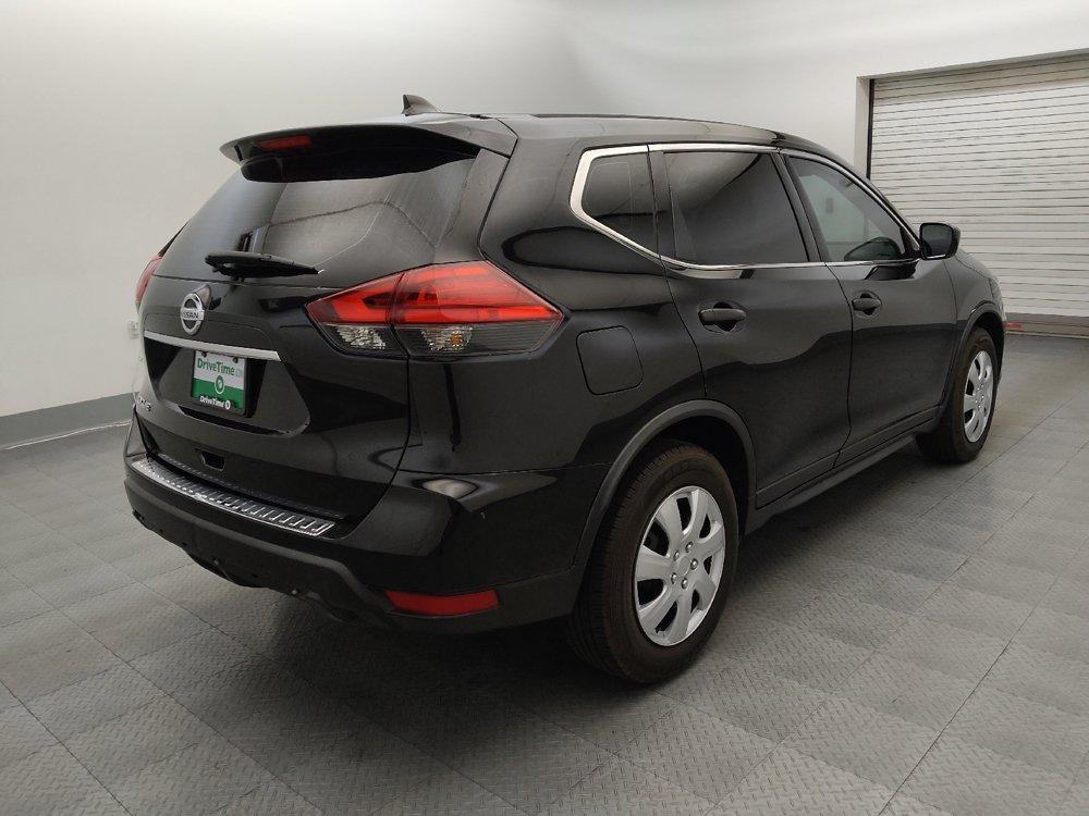 Used 2017 Nissan Rogue S FWD image 9