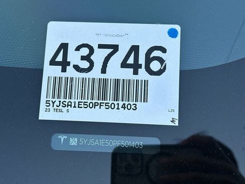Used 2023 Tesla Model S Standard Range image 4