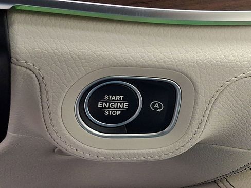 New 2026 Mercedes-Benz GLE 450 4MATIC image 16