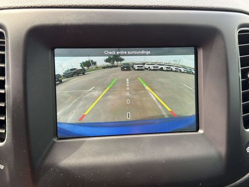 Used 2020 Jeep Compass Latitude FWD image 21