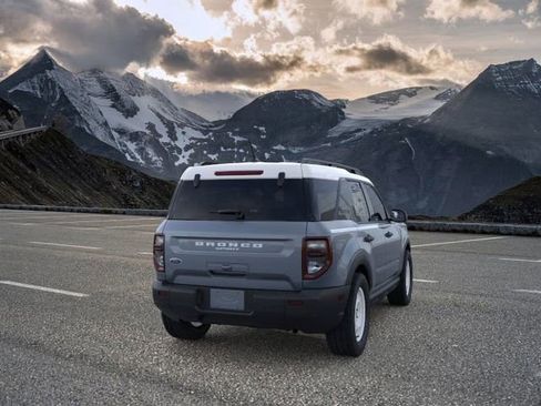 New 2025 Ford Bronco Sport Heritage w/ Convenience Package image 8