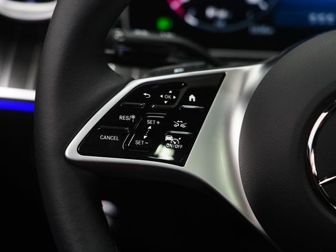 New 2026 Mercedes-Benz C 300 4MATIC Sedan image 20