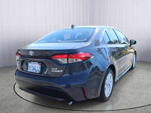 Used 2023 Toyota Corolla XLE image 8