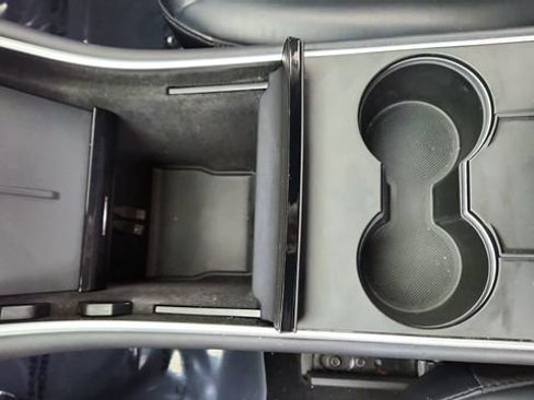 Used 2020 Tesla Model 3 Long Range image 51