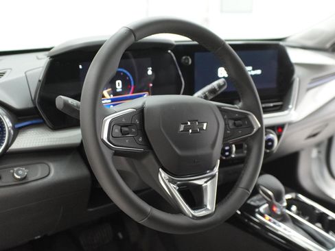 New 2026 Chevrolet Trax LT w/ Driver Confidence Package image 25