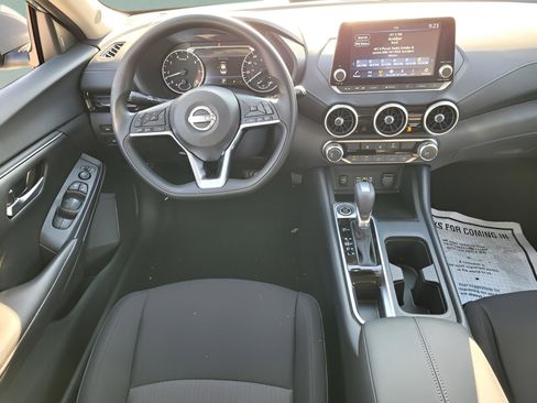 New 2025 Nissan Sentra SV image 8