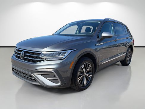 Used 2024 Volkswagen Tiguan Wolfsburg Edition image 7