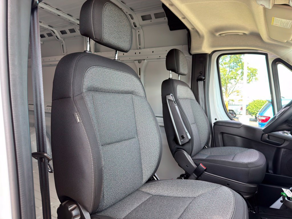 New 2026 RAM ProMaster 3500 w/ Convenience Group FWD image 36