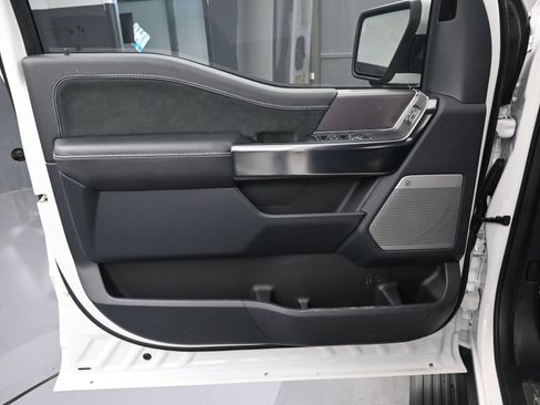 Used 2026 Ford F150 Platinum AWD/4WD image 14