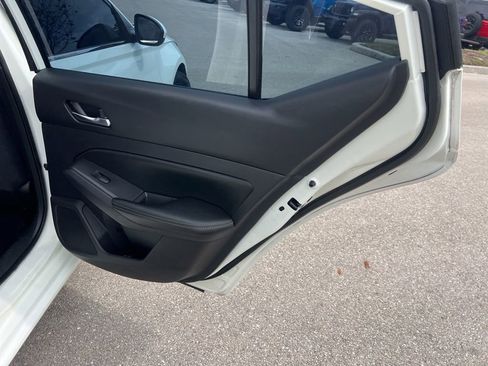 Used 2020 Nissan Altima 2.5 S image 32