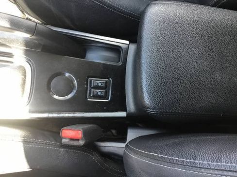 Used 2018 Mitsubishi Outlander SEL FWD image 20