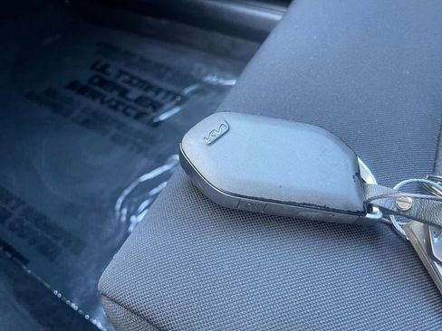 Used 2025 Kia K5 LXS image 27