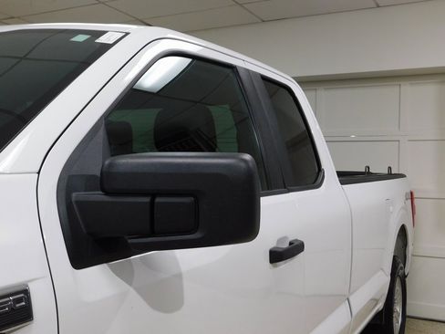 Used 2023 Ford F150 XLT image 23