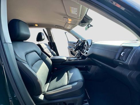 Used 2024 Nissan Pathfinder SL w/ Cargo Package image 27