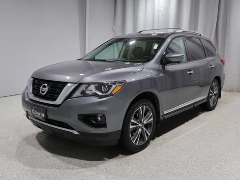 Used 2017 Nissan Pathfinder Platinum AWD/4WD image 7
