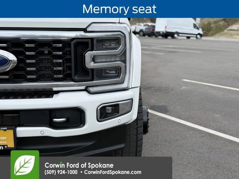 Certified 2024 Ford F450 Platinum w/ FX4 Off-Road Package AWD/4WD image 8