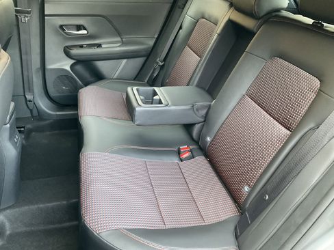 Used 2026 Nissan Kicks SR w/ Cold Weather Package image 36