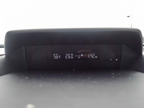 Used 2024 Subaru Forester Premium image 22