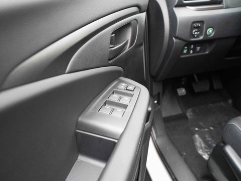 New 2026 Honda Ridgeline Sport image 7