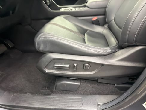 Certified 2024 Honda Pilot EX-L image 10