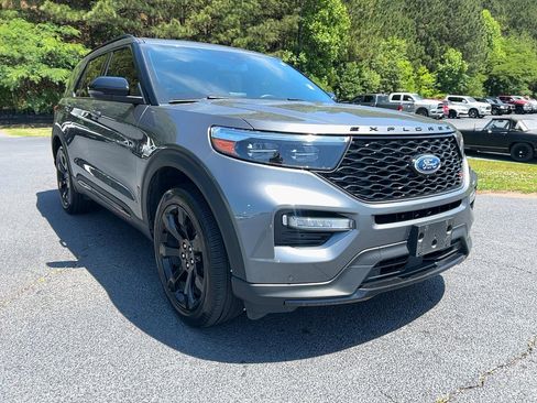 Used 2024 Ford Explorer ST w/ Equipment Group 401A AWD/4WD image 3