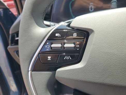 New 2026 Kia Niro FWD image 12