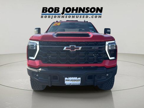 Used 2024 Chevrolet Silverado 2500 ZR2 w/ ZR2 Bison Edition AWD/4WD image 6
