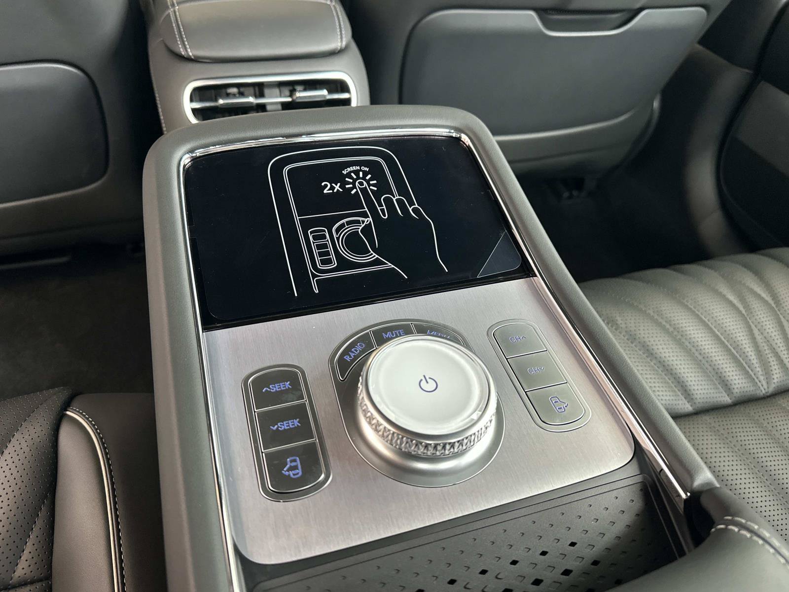 New 2026 Genesis G90 3.5T AWD/4WD image 31