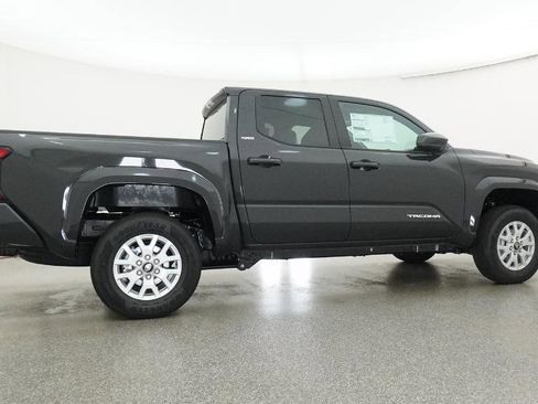 New 2026 Toyota Tacoma SR5 AWD/4WD image 29
