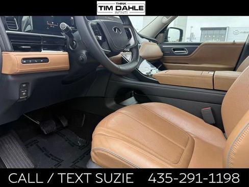 Certified 2025 INFINITI QX80 Sensory AWD/4WD image 10