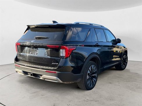 Certified 2025 Ford Explorer Platinum w/ LUX Leather Package image 5