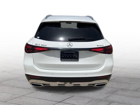Certified 2024 Mercedes-Benz GLC 300 4MATIC image 5