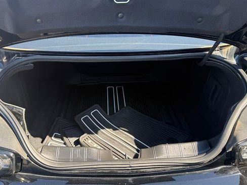 Used 2021 Chevrolet Camaro LT w/ Redline Edition image 17