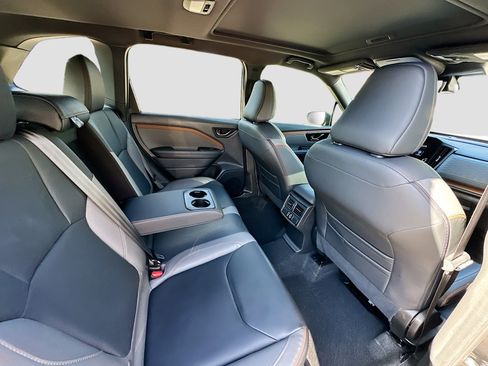 Used 2025 Subaru Forester Sport image 30