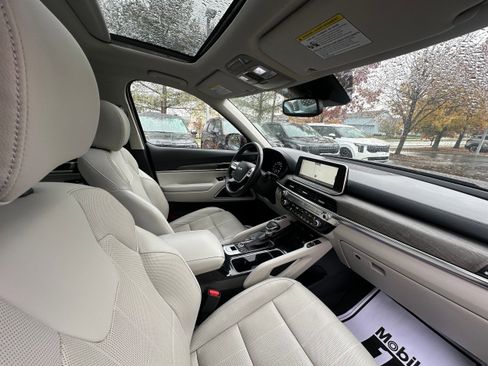 Used 2022 Kia Telluride SX w/ Nightfall Edition Package image 32