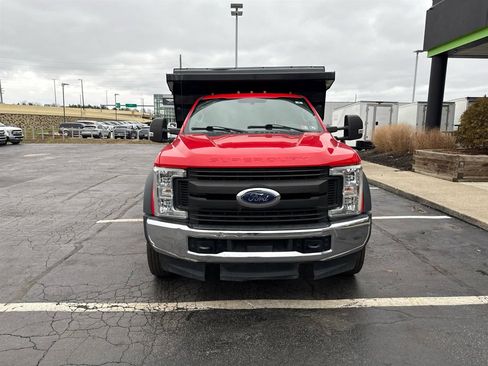 Used 2019 Ford F550 4x4 Regular Cab Super Duty image 2