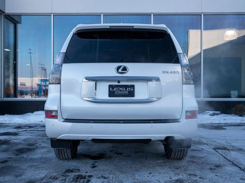 Used 2023 Lexus GX 460 Premium image 6