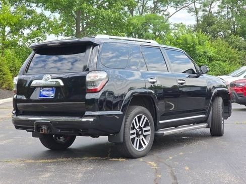 Used 2021 Toyota 4Runner Limited AWD/4WD image 29