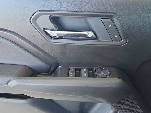 Used 2025 GMC Canyon Elevation w/ Convenience Package image 24