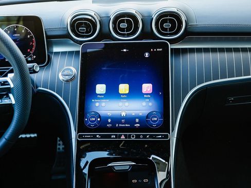 New 2026 Mercedes-Benz C 300 Sedan image 11