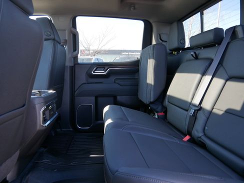 New 2026 GMC Sierra 1500 SLT w/ SLT Premium Plus Package image 5