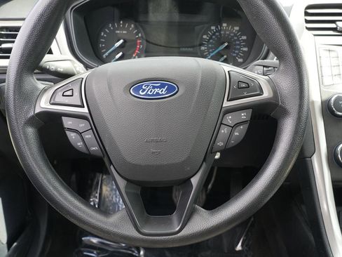 Used 2019 Ford Fusion S FWD image 23